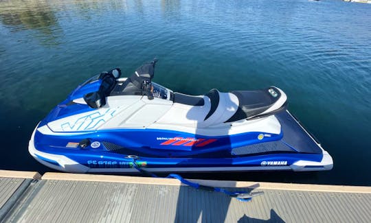 Wave Runner VX Cruiser Jetski Rental in Lake Arrowhead, California
