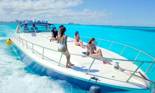 63ft Sea Ray to Accomodate up to 28 people aboard Cancun and Isla Mujeres!