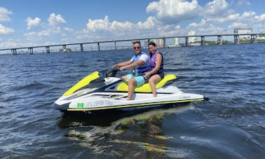 Alquiler de motos acuáticas de campo libre en Cape Coral, Florida