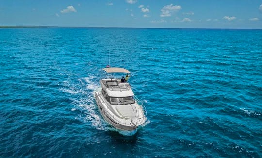 Prestige 42 Motor Yacht Rental in La Romana, Dominican Republic