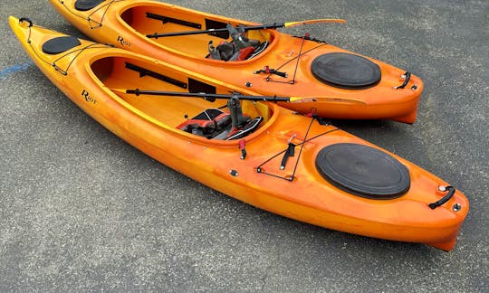 Kayaks ready to launch around Lake Union / Gasworks / Arboretum or Puget Sound!