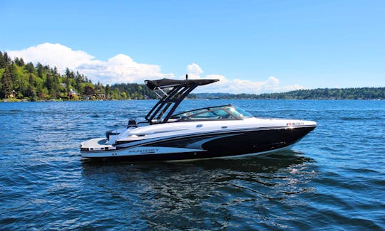 Charter this 24' Monterey M4 Powerboat in Bellevue Seattle Kirkland