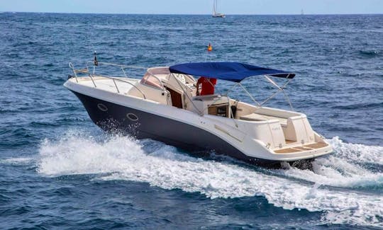 Mano Marine 27.5 Motor Yacht for Rent in San Antonio Abad, Spain!