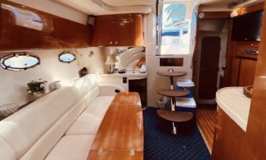 40ft Regal Luxurious 12 Passenger Boat Rental in Miami, Florida