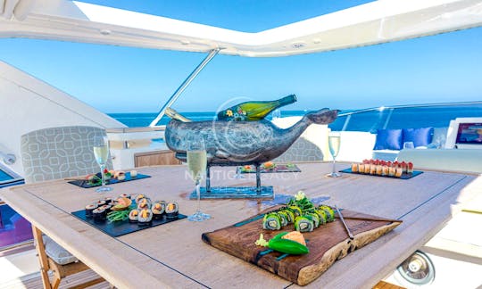 Beautiful Luxury Azimut 70 Blue in Puerto Vallarta