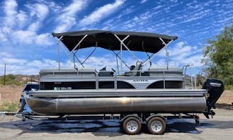 Lowe SS210 Parker Strip Pontoon Boat Rental in Parker, Arizona