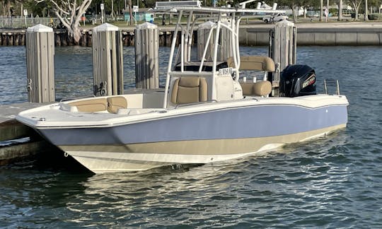 Alquiler de barco Nauticstar 231 Hybrid con consola central en Bradenton o Sarasota