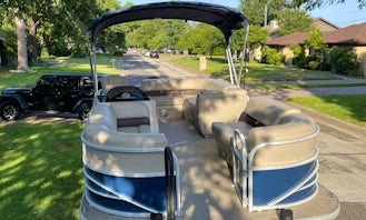 2019 Sun Tracker Party Barge 20 Pontoon Boat | Possum Kingdom Lake | *MULTIPLE DAY RENTALS ONLY*