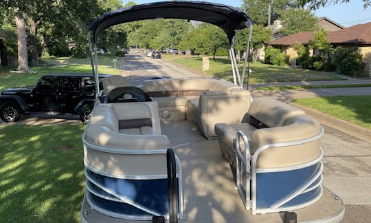 Location de pontons Sun Tracker 2019 sur le lac Texoma ! Minimum de 3 jours !