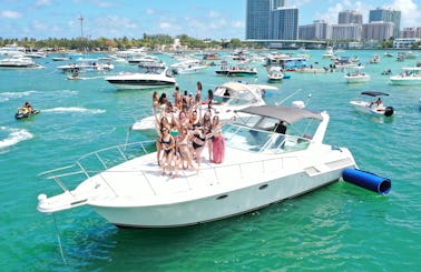 45' Tiara Express Yacht for up to 12 people ideal for entertaining Charter in Miami