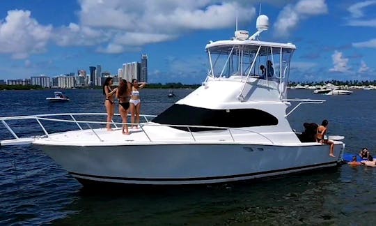 44' Sport Yacht up to 12 people (jetski optional) day/night ideal Entertaining, 