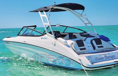 Holiday Pricing now 20% off 11-20-2022 thru 1-10-2023.  New Awesome 21ft Yamaha Jet Boat!! Tubing, Shelling, Island hopping Tarpon Springs, Clearwater, Dunedin area.