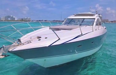 An Amazing Sunseeker holds 25 people Cancun and Isla Mujeres 4hours minimum
