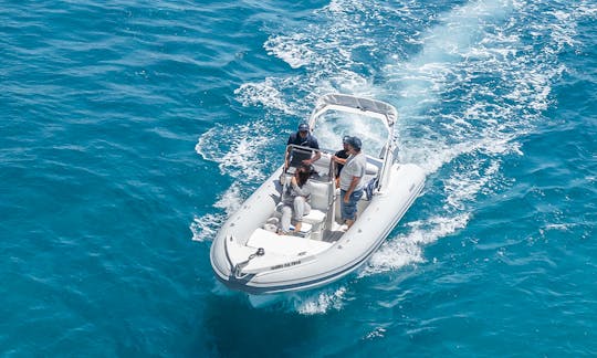 Lambro 6.40 m/175 CV/7 pax - Alquiler de RIB con patrón en Milos, Grecia