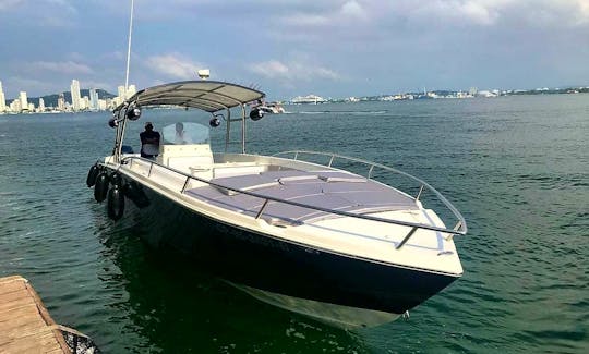 41ft Motor Yacht for Island Hopping in Cartagena de Indias, Bolívar
