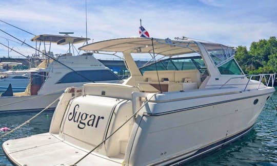 Tiara 36 Motor Yacht Rental in La Romana, La Altagracia Province