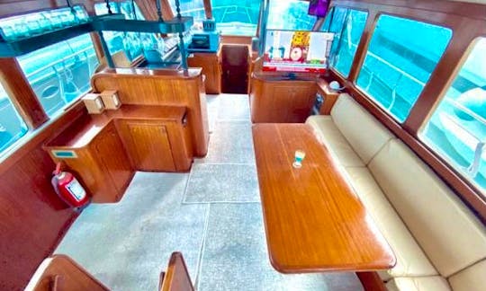 52' Luxury Motor Yacht Rental İn Kemer, Turkey