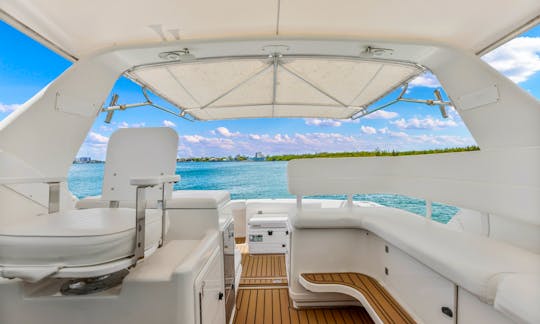 Tiara Open Motor Yacht Rental in Miami Shores