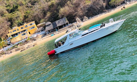 Súbete al yate de 46 pies para ir a las mejores playas de Puerto Vallarta, México