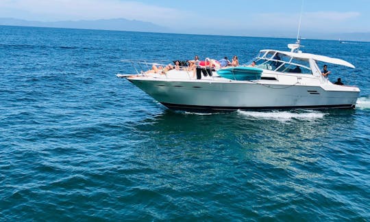 Súbete al yate de 46 pies para ir a las mejores playas de Puerto Vallarta, México