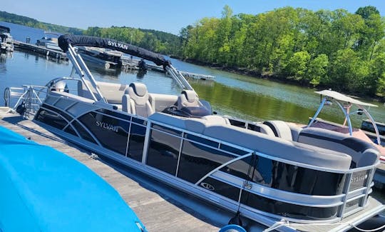 Pontoon Boat Rental in Durham, North Carolina
