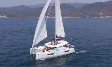 ⚓️ Catamarã de cruzeiro Lagoon 40' em Puerto Vallarta (inclui comida)