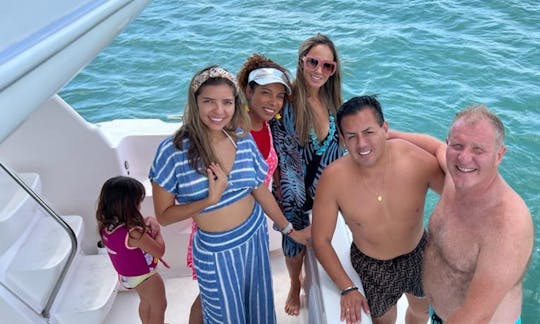 Experiencia en yate a motor Meridian de 45 pies en Miami Beach, Florida