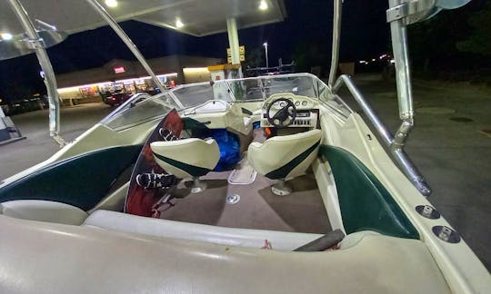 22ft Cherry Creek  Chatfield Tubing Boat Wakeboard in Denver, CO