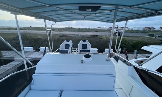 36ft Phoenix Sportfishing Yacht! Cruising from North Padre Island to Port Aransas