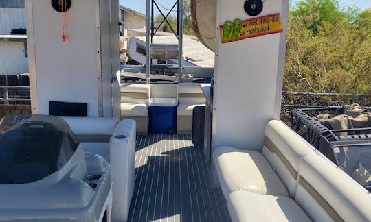 🌴30ft Pontoon Party Boat for Rent on Lake Pleasant