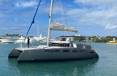 Catamaran Lose 45' Sailing Yacht for Daily Charter in La Romana