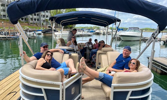Luxury Pontoon-Delivery & Pickup To Your VRBO on Lake Norman!