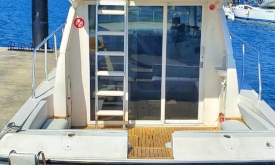 Bateau de luxe Intermarine de 38 pieds pour déjeuner et fête à Rio de Janeiro, au Brésil