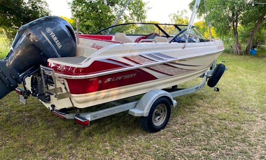 2019 Larson LX 185 Runabout Deck Boat Rental in Canyon Lake