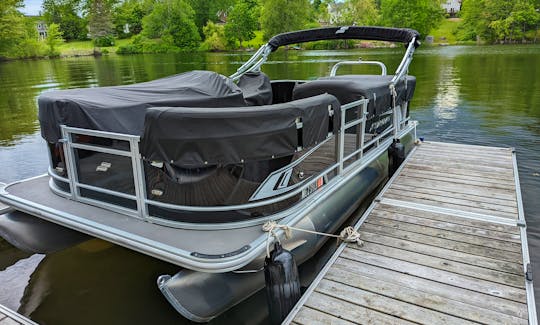2021 StarCraft Pontoon delivered to any lake within 30 miles of Lewiston, Maine!