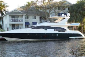 71 foot Azimut Evolution - Luxury Italian Sport Yacht for Charter in Vancouver