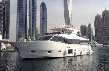 75ft Ruby Yacht Charter in Dubai, UAE