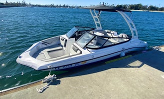 Cruise Fun🤙Party/Sightsee W Awesome New Yamaha 20FT/ Upto 8 People / San Diego