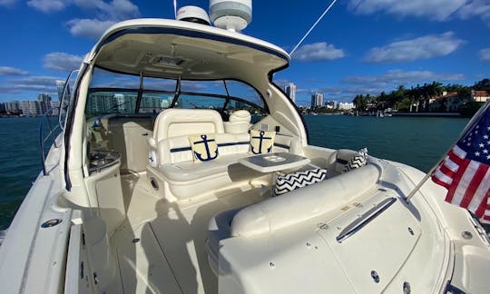 Beautiful 2005 45' Sea Ray Luxury Yacht in Miami Florida