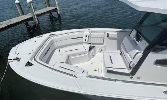 27' Blackfin Center Console in Osterville & Barnstable, Cape Cod