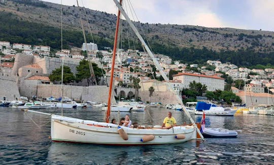 22' Custom Felucca Sailboat for rent in Dubrovnik