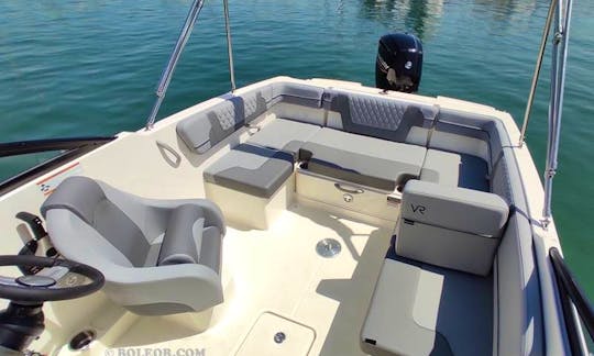 Rent this speedboat Q600 'Atlas' 115hp for 7 people in Palma, Spain