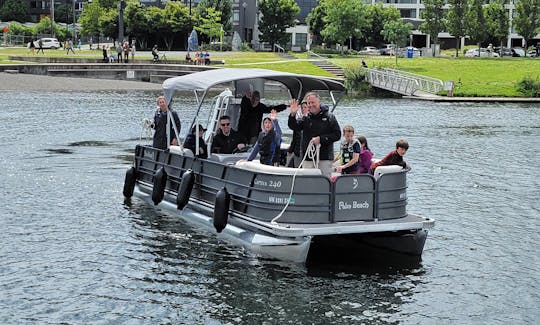 COMMANDEZ VOUS-MÊME CE ponton de 26 pieds ! Bateau super amusant avec toboggan