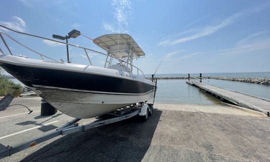 Proline 23ft Center Console Fishing Boat for Charter in Suffolk