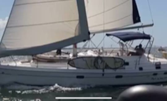 THE NAKED TRUTH 
Making 8 Knots
Port Charlotte Harbor
2018