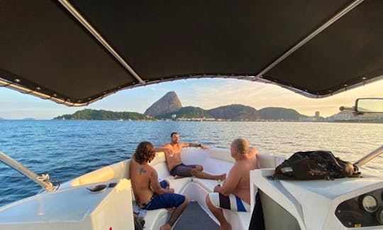 30ft Focker Motor Yacht Rental in Rio de Janeiro, Brazil