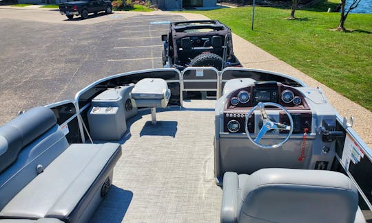 Special - Weekday ONLY rental LOW RATES $100hr -  2021 Berkshire Pontoon for rent in Willis, Texas