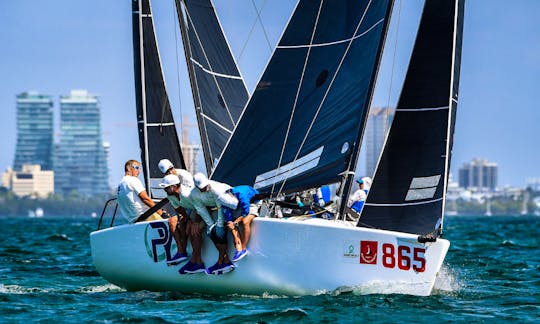 Crew "Hiking" on the Melges 24
