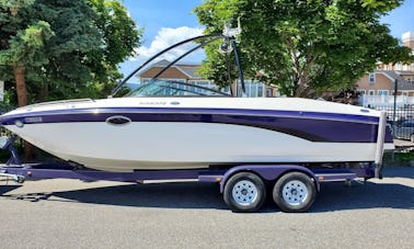 Sunscape Purple Bowrider Wake Boat for Amazing Day in Kelowna!