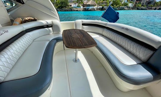 Charter the 42' Motor Yacht in Quintana Roo, Mexico